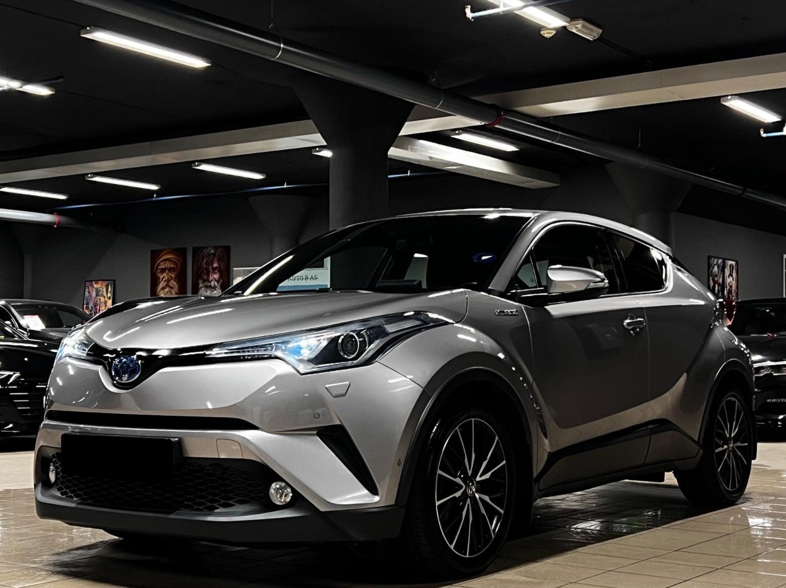 Toyota C-HR 1.8 Hybrid LoungeTech