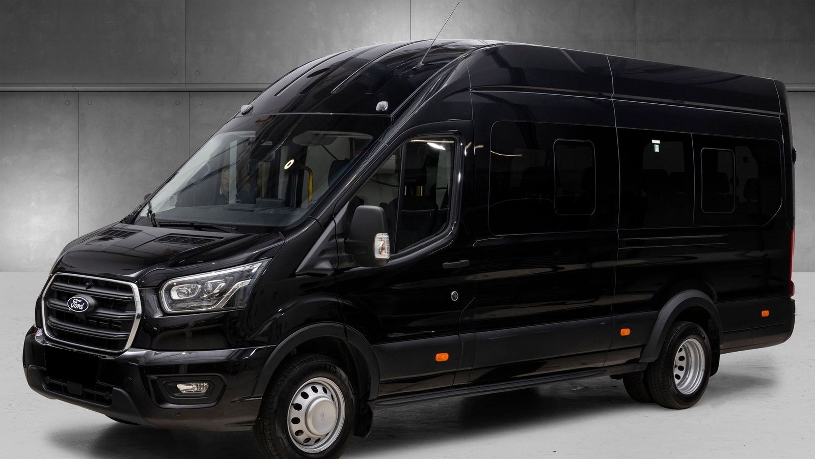 Ford Transit L4 Minibus 2.0 Limited TDCi EcoBlue 165 ch