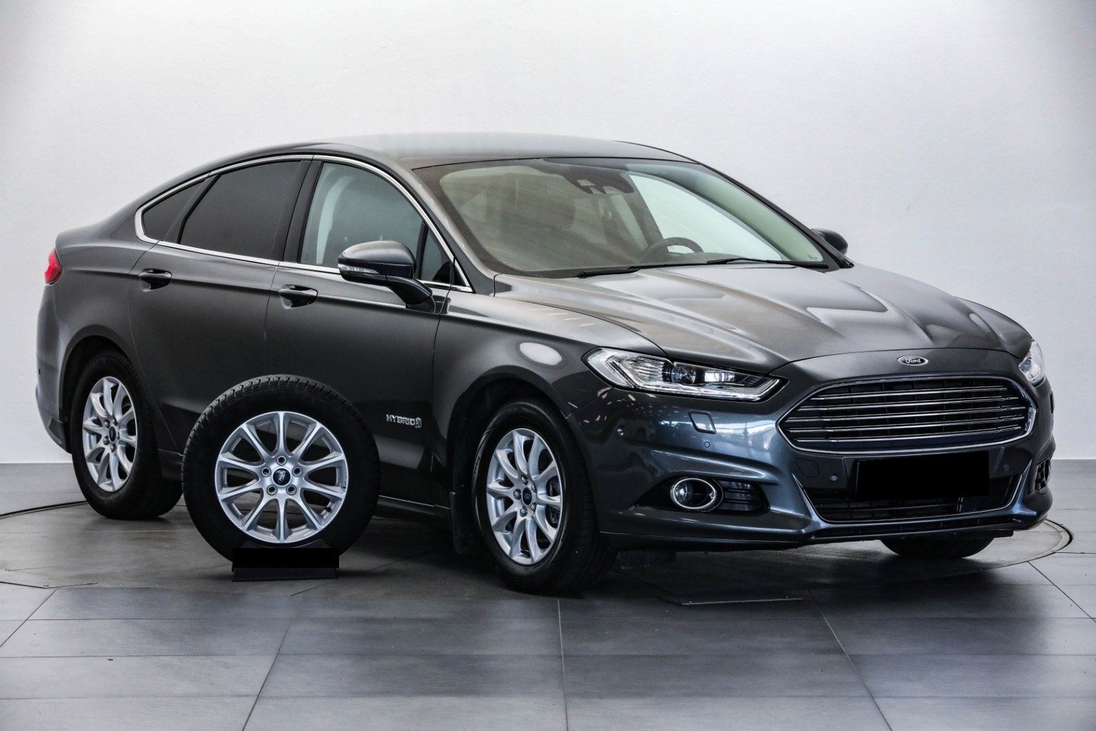 Ford Mondeo Hybrid