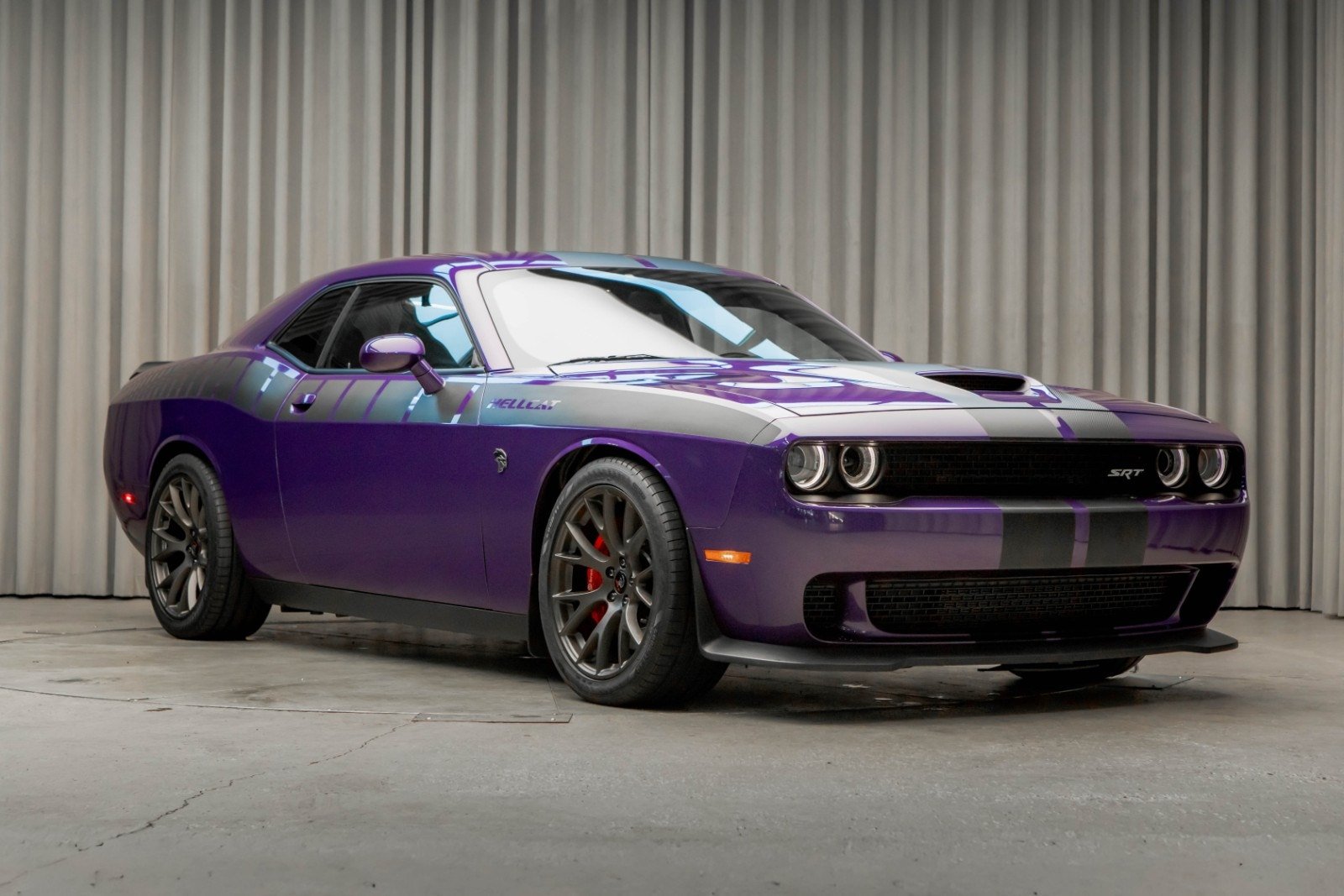 Dodge Challenger SRT Hellcat
