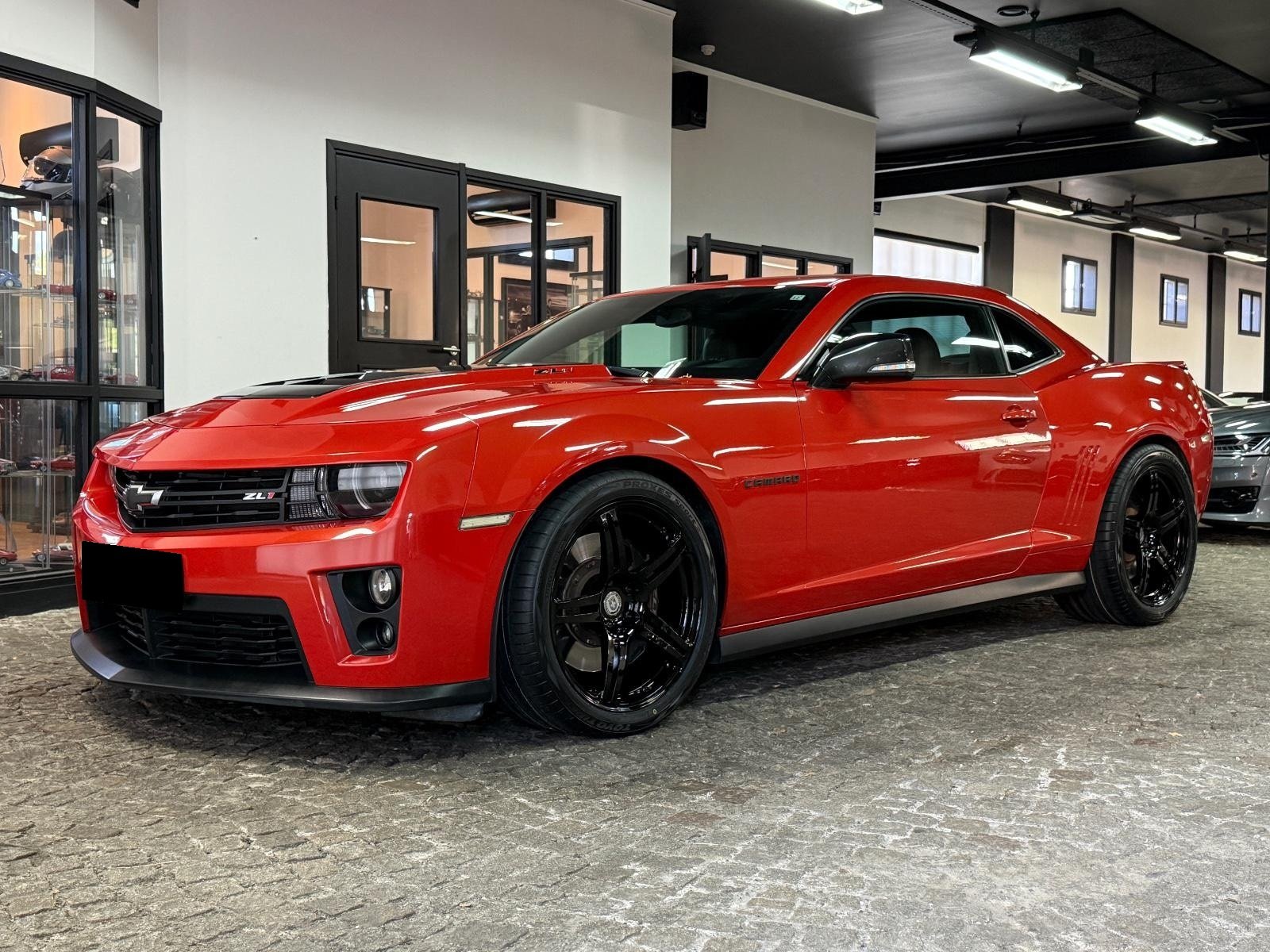 Chevrolet Camaro ZL1 6.2 V8 Supercharged