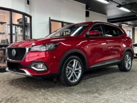 MG EHS Trophy Luxury Plug-in Hybrid