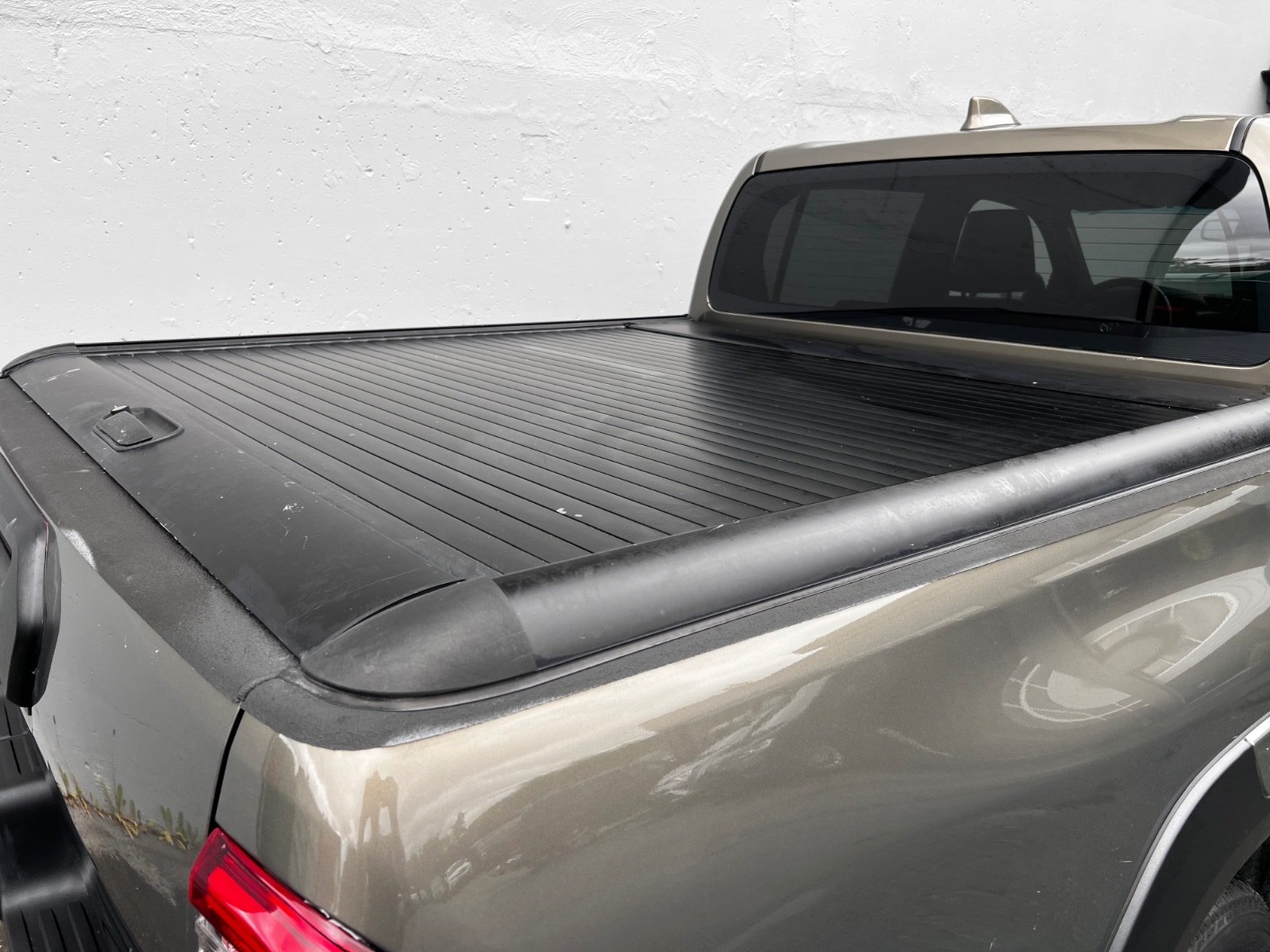Toyota Hilux 2.8 D-4D Invincible X SR+