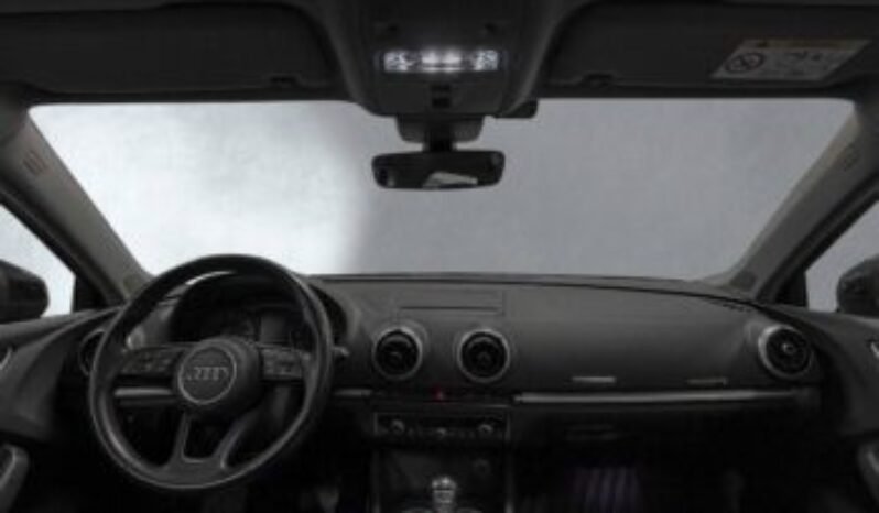 
Audi A3 e-tron full									
