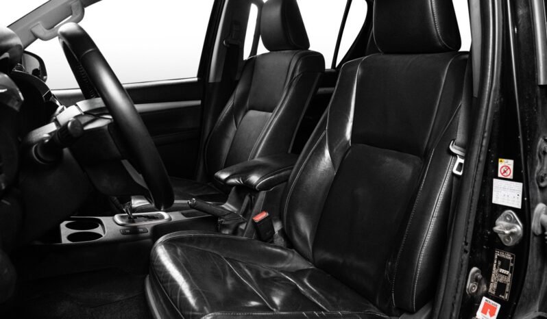
Toyota Hilux D-Cab 2.4 D-4D 150 ch full									