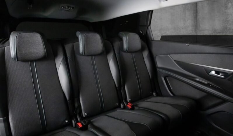 
Peugeot 5008 1.5 BlueHDi 130 ch full									