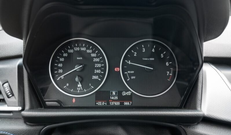 
BMW 218i M Sport full									
