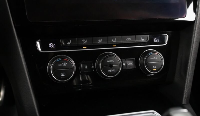 
Volkswagen Arteon 2.0 TDI DSG full									
