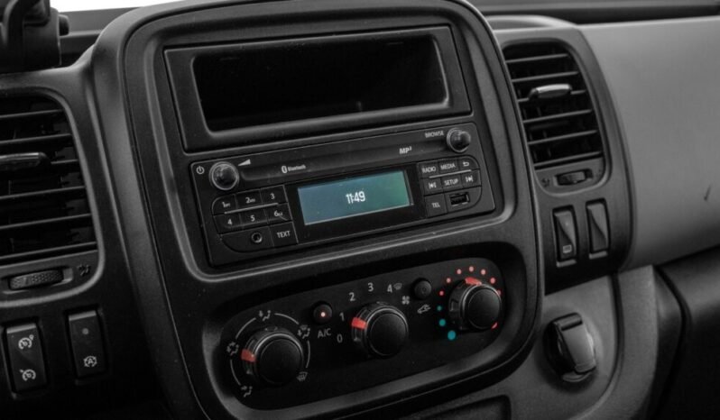 
Renault Trafic 1.6 dCi 145 ch full									