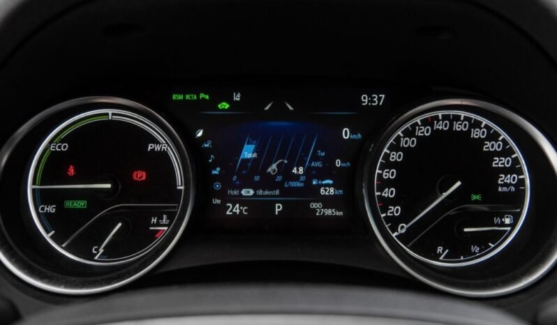 
Toyota Camry 2.5 Hybrid Premium full									
