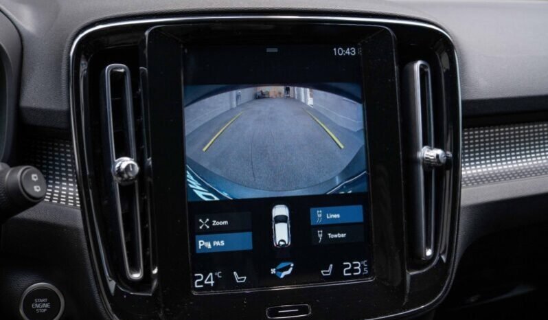
Volvo XC40 T5 Twin Engine R-Design full									
