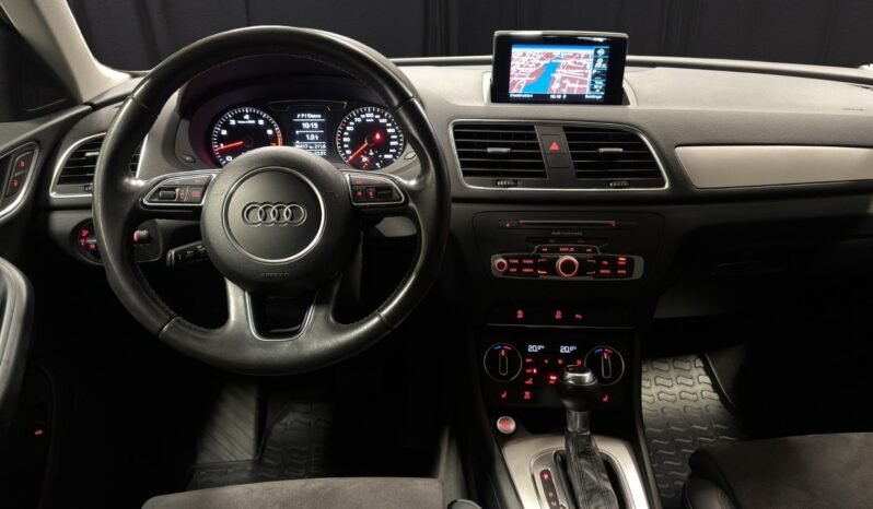 
Audi Q3 1.4 TFSI 150 ch S line full									