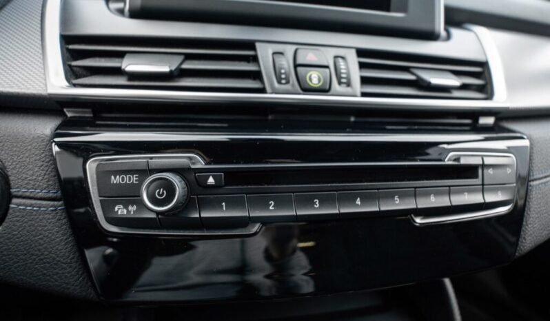 
BMW 218i M Sport full									