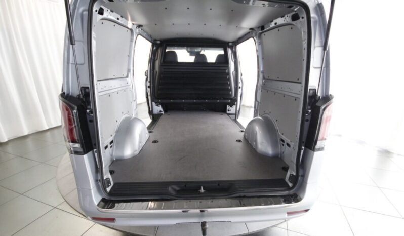 
Mercedes-Benz Vito 116 V116 Lang 4MATIC full									