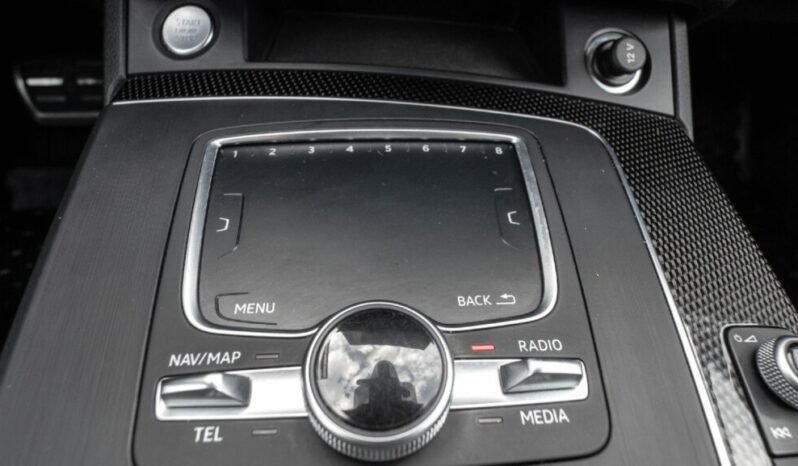 
Audi Q5 2.0 TDI S line full									