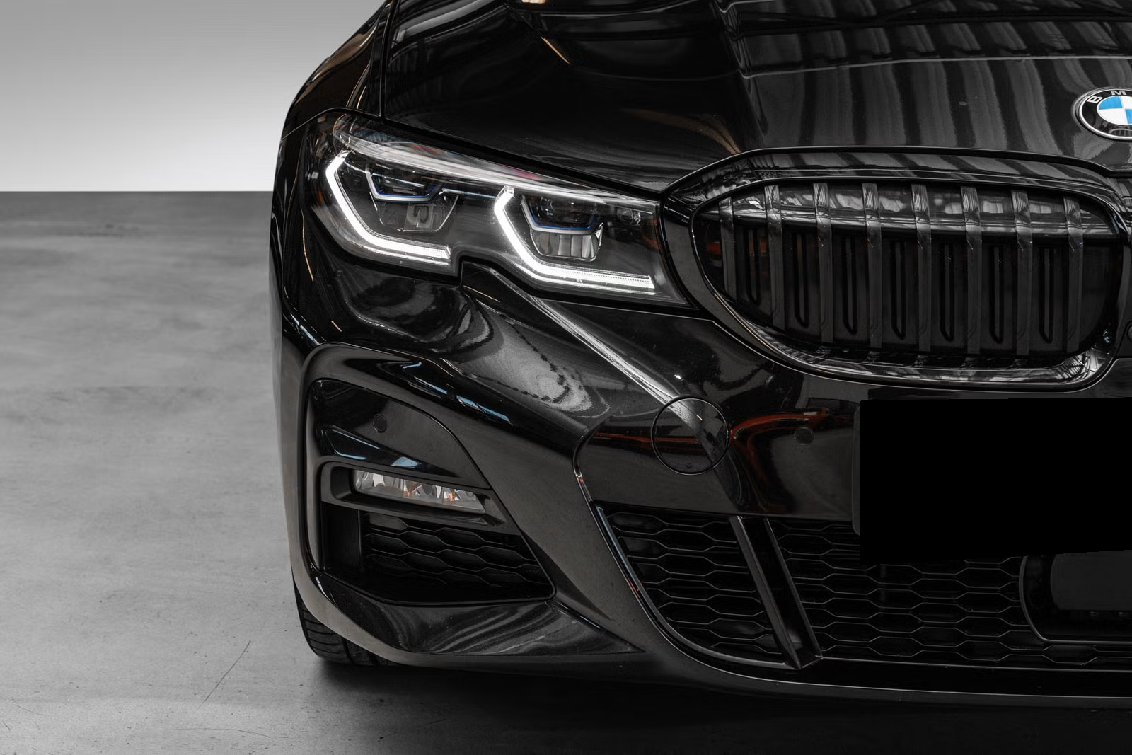 BMW 330e xDrive M Sport