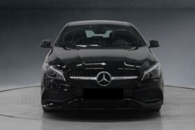 Mercedes-Benz CLA 180 AMG Line