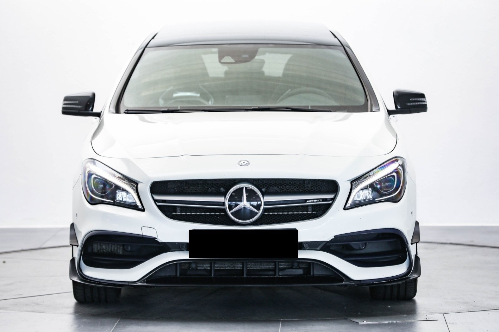 Mercedes-Benz CLA 45 AMG Shooting Brake