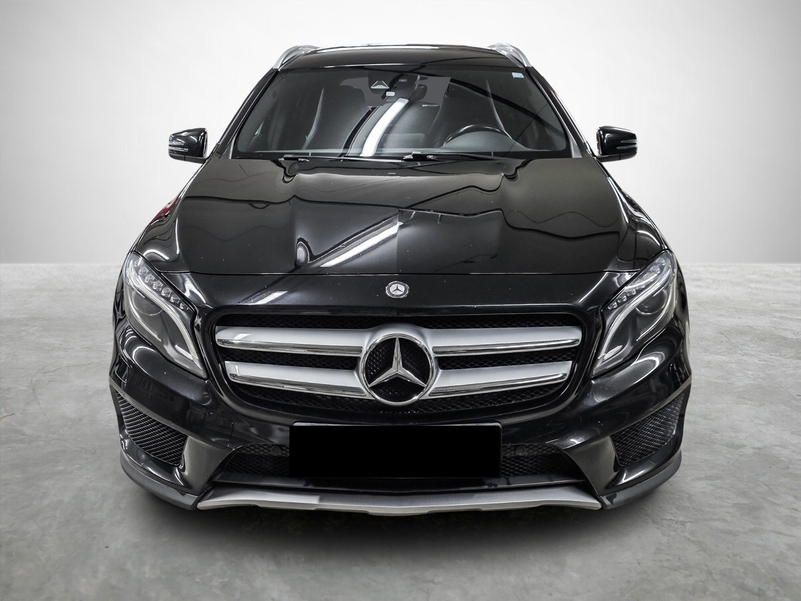 Mercedes-Benz GLA 180 AMG Line