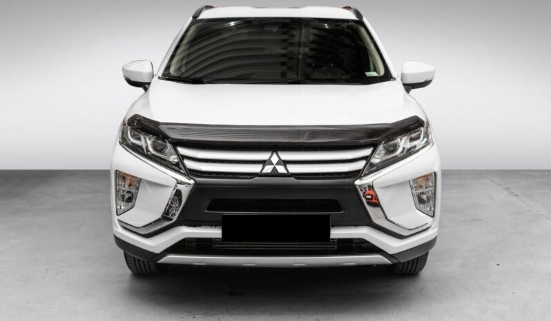 
Mitsubishi Eclipse Cross 1.5T 163 ch 4WD full									