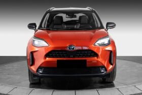 Toyota Yaris Cross Executive Bi-Tone AWD-i