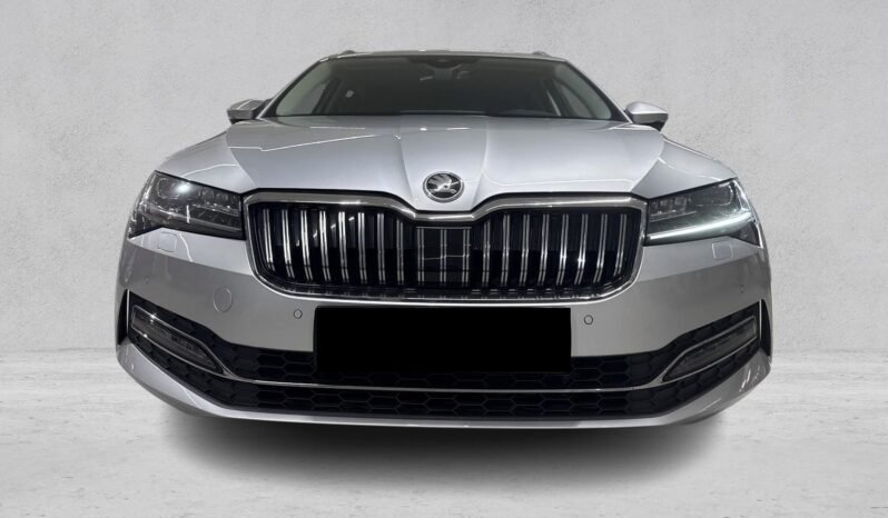 
Škoda Superb 2.0 TDI Style 4×4 full									