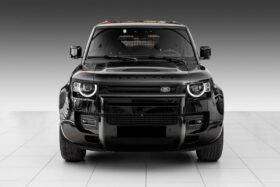 Land Rover Defender 110 3.0 D300 X-Dynamic SE