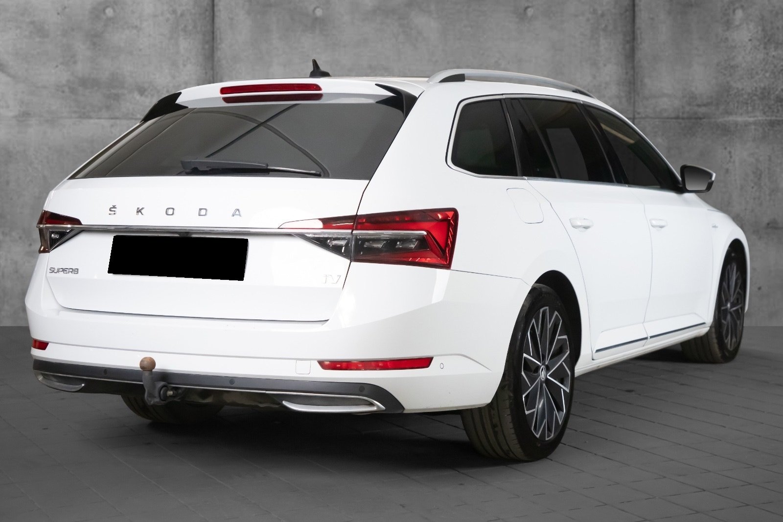 Škoda Superb PHEV L&K