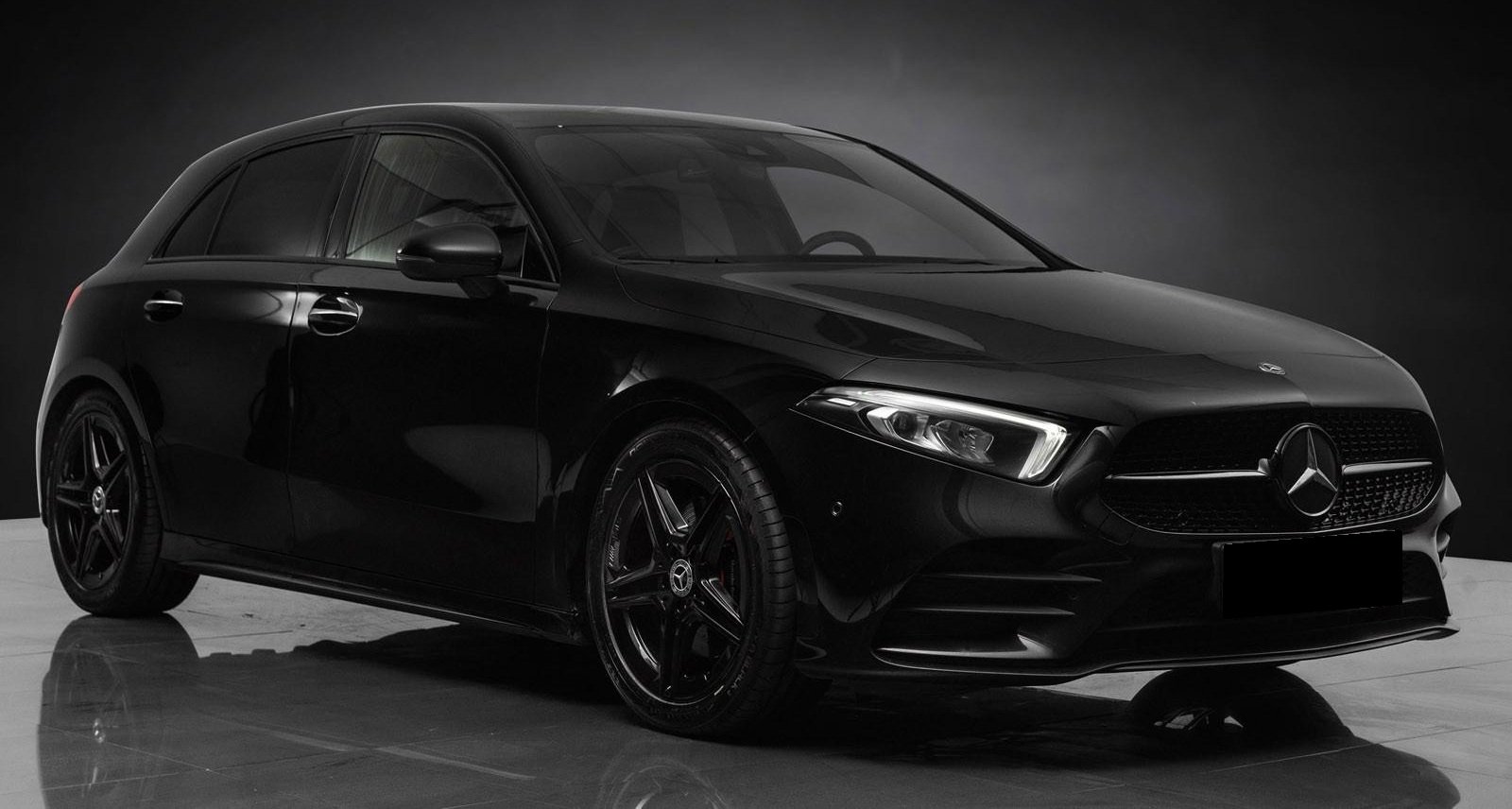 Mercedes-Benz A 220 4MATIC AMG