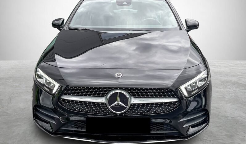 
Mercedes-Benz A 250 e 2x AMG full									