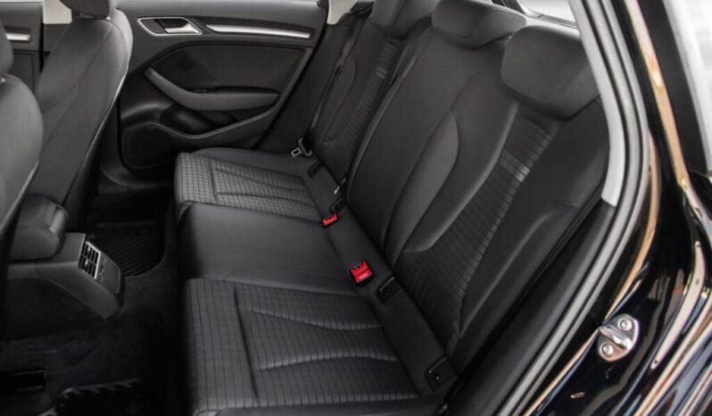 
Audi A3 Sportback e-tron Ambition full									