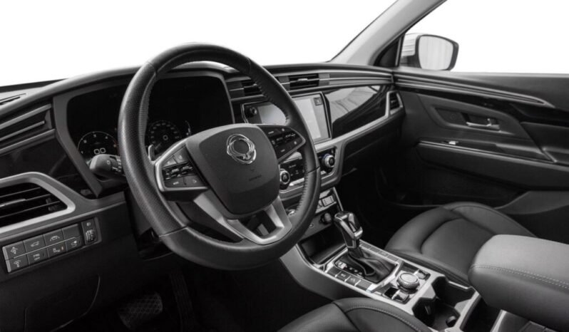 
SsangYong Korando Ultimate full									