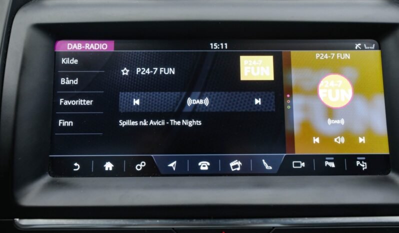 
Jaguar E-PACE 2.0D 150 ch AWD R-Dynamic full									