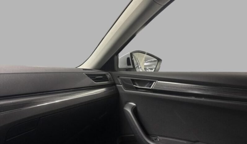 
Škoda Superb 2.0 TDI Style 4×4 full									