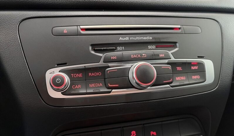 
Audi Q3 2.0 TDI quattro full									