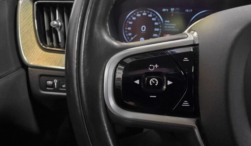 
Volvo XC60 T8 AWD Inscription full									