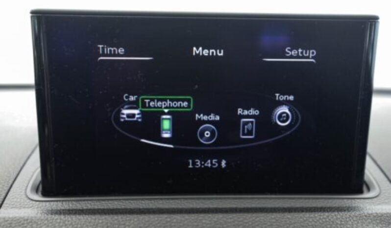 
Audi A3 Sportback e-tron full									
