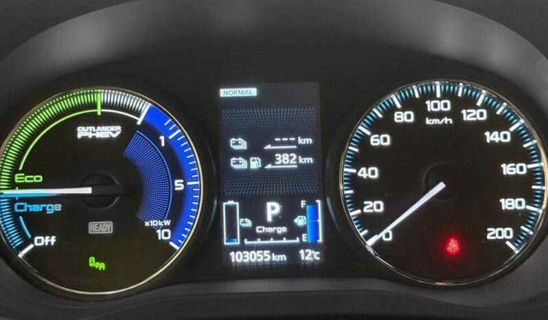 
Mitsubishi Outlander 2.4 224 ch 4×4 S-Edition full									