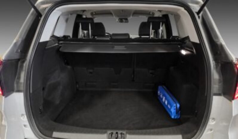 
Ford Kuga Titanium AWD full									