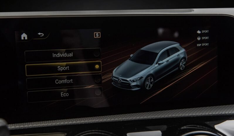 
Mercedes-Benz A 220 4MATIC AMG full									