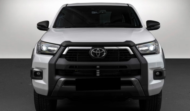
TOYOTA HILUX 2.8D 204 CH D-CAB 4WD SR+ INVINCIBLE X 2025 — NEUF 45 KM full									