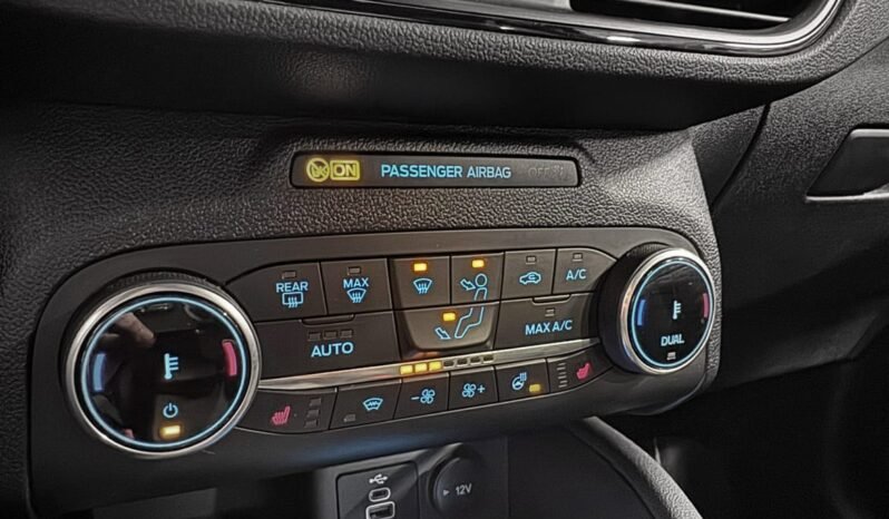 
Ford Kuga PHEV ST-Line 225 ch full									