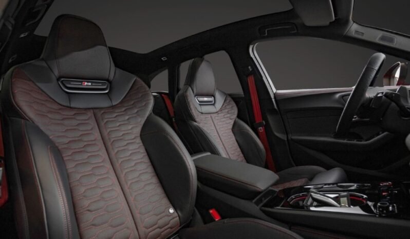 
Audi RS 5 Avant 2.9 TFSI quattro PHEV 639 ch full									