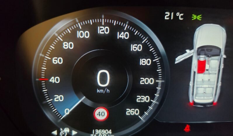 
Volvo XC90 D4 Inscription AWD 190 ch full									