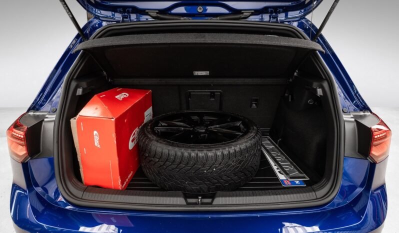 
Volkswagen Golf VIII 320 ch – 4Motion full									