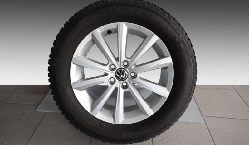 
Volkswagen T-Cross full									