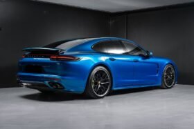 Porsche Panamera 4 E-Hybrid – 466 ch – SportDesign