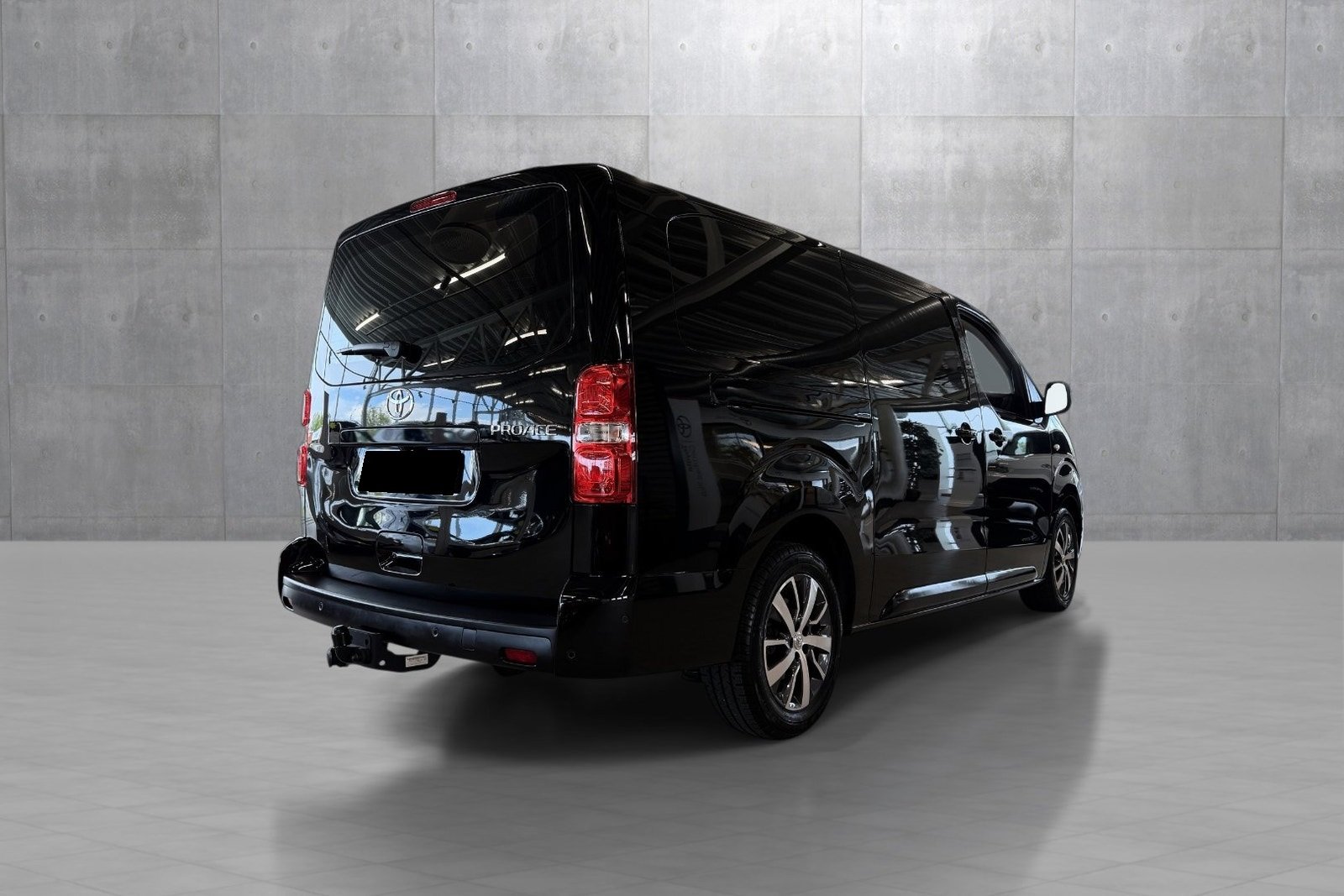 Toyota Proace 2.0 D 177 ch Comfort Plus L2H1 THB Automatique