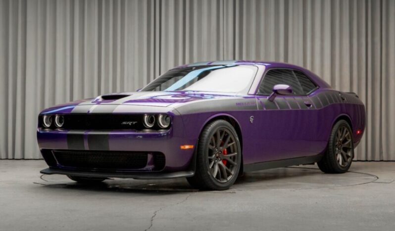 
Dodge Challenger SRT Hellcat full									