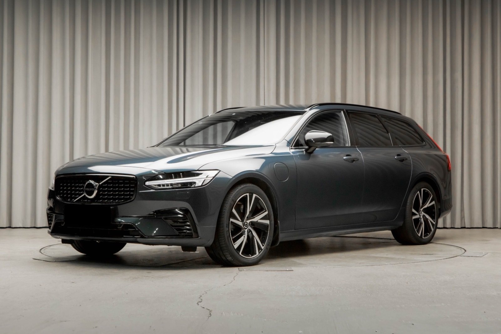 Volvo V90 T6 AWD R-Design
